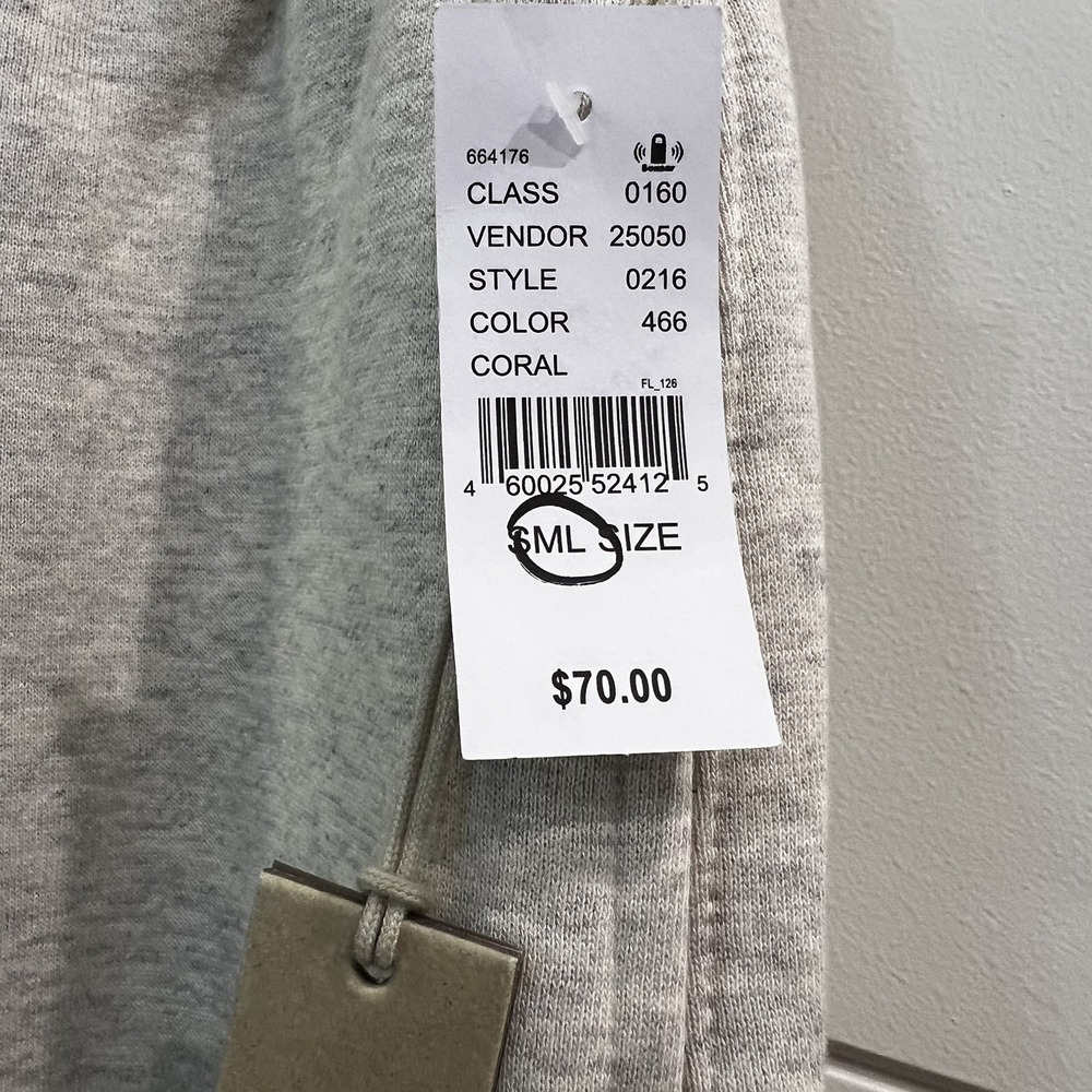 Essentials Fear of God Men's Gray Sweat Shorts Drawstring Elastic Waist Logo - Picture 9 of 10